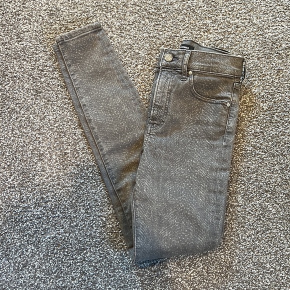 Express Jeans - Picture 2 of 8